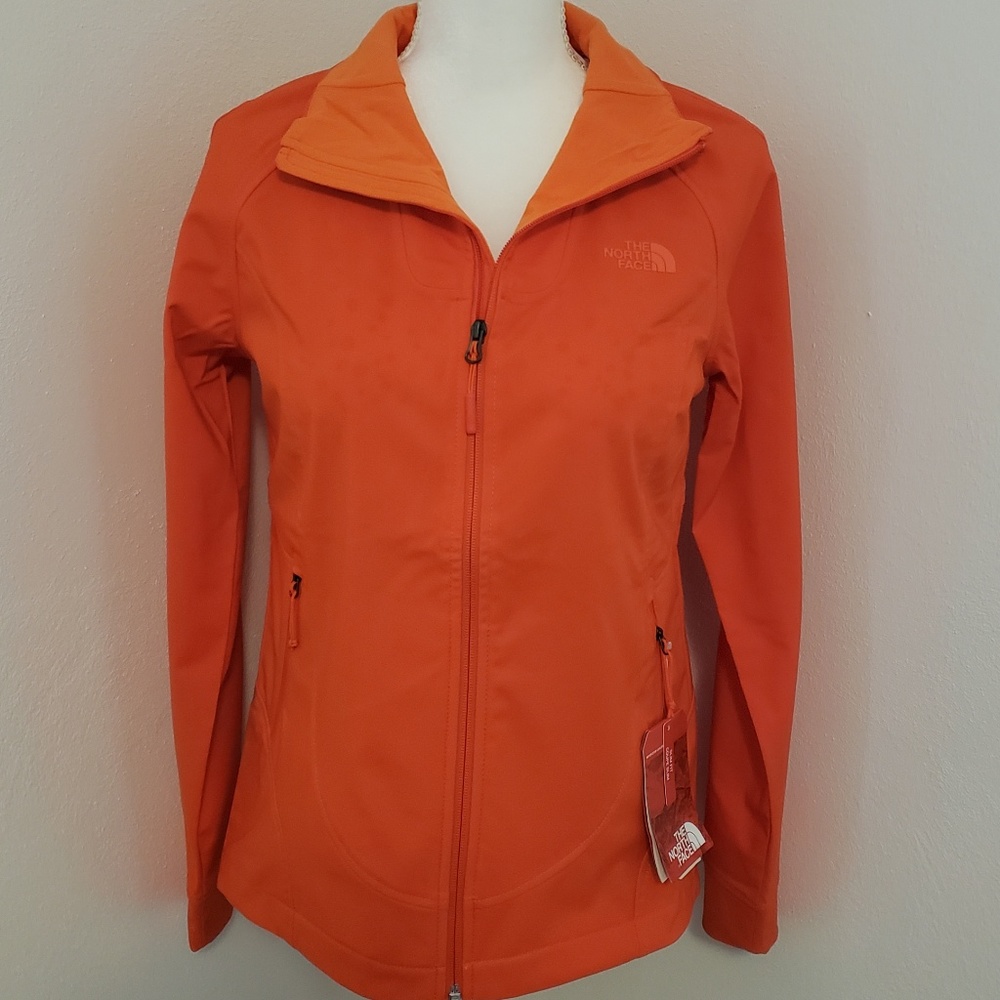 NWT The Northface Apex Byder Softshell Jacket S
